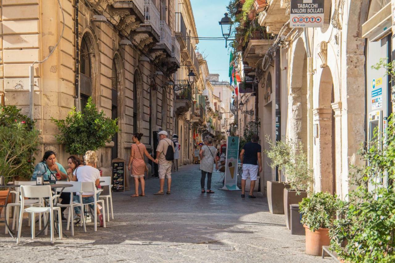 Darsena Apartments By Wonderful Italy Siraküza Dış mekan fotoğraf